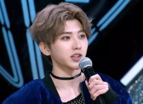 娱乐圈的吃瓜影帝爱看书吧,书香浸润人生  第2张